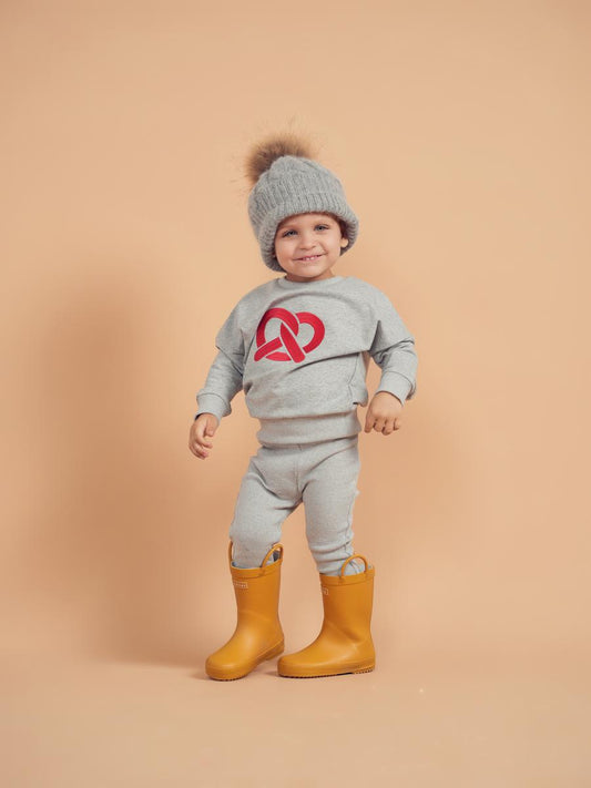 Grey Pretzel Set